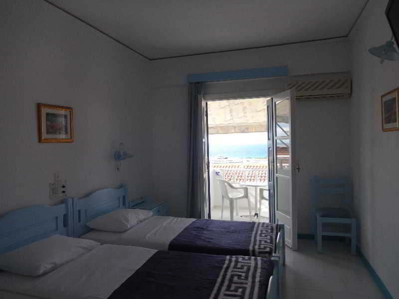 Remezzo Hotel & Studios Pythagóreion Exteriör bild